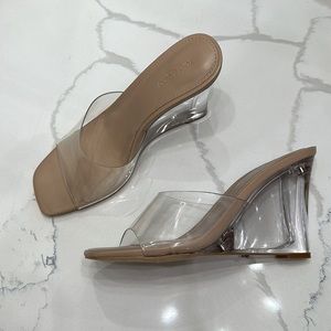 alessi wedge sandal size 9 Never worn